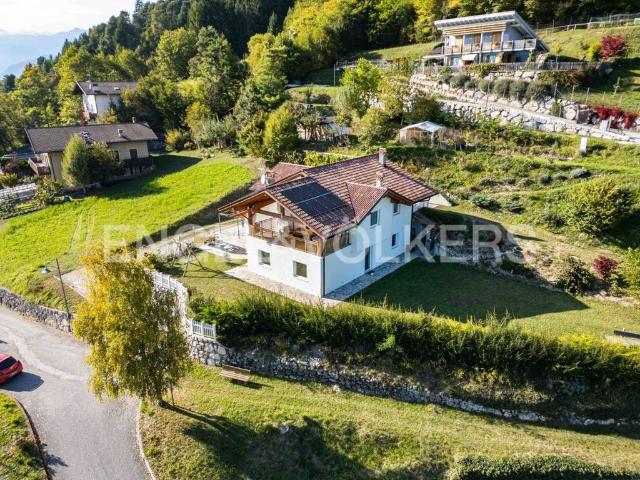 Villa Indipendente in vendita a Comunità delle Giudicarie, Stenico