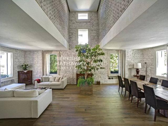 Villa Indipendente in vendita a San Giuliano, Como