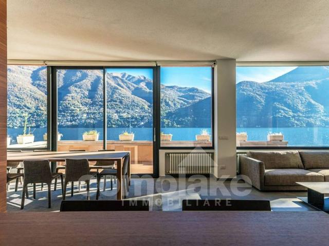 Villa Indipendente in vendita a Brienno, Lombardia