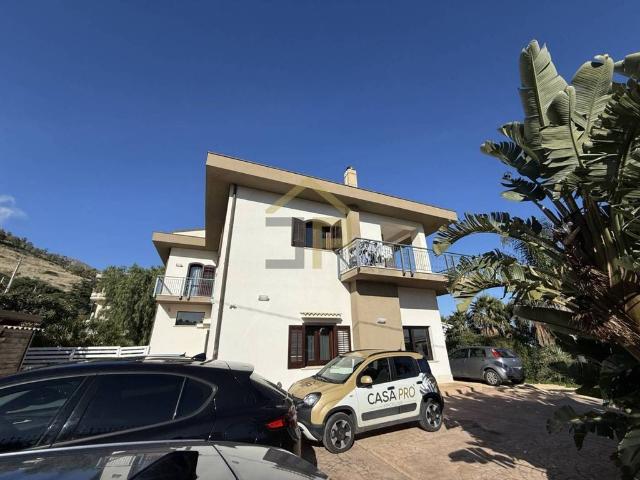 Villa Indipendente in vendita a Castellammare Del Golfo, Sicilia