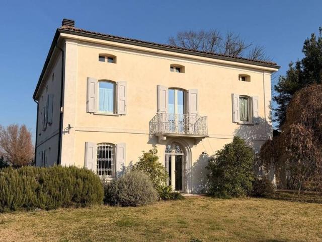 Villa Indipendente in vendita a Nuovo Circondario Imolese, Castel San Pietro Terme