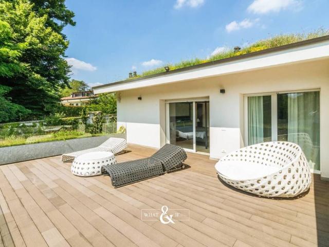 Villa Indipendente in vendita a Cabiate, Lombardia
