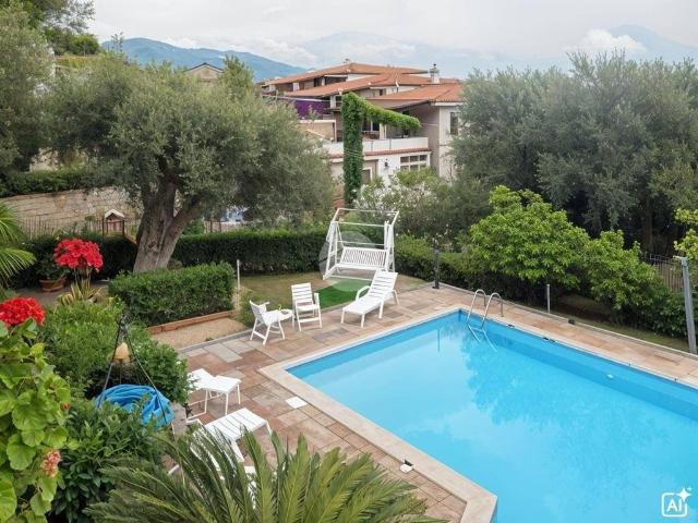 Villa Indipendente in vendita a Santa Marina, Campania