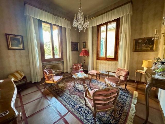 Villa Indipendente in vendita a Gallo, Montecatini Terme