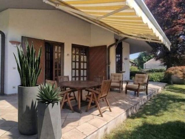 Villa Indipendente in vendita a Albarola, Lodi