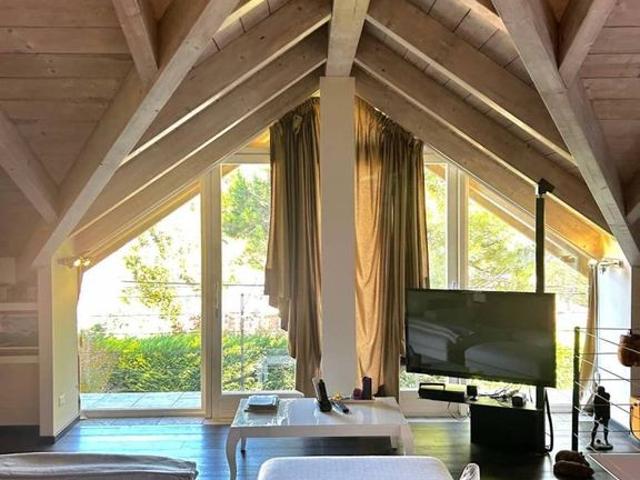 Villa Indipendente in vendita a Sambuy, Piemonte