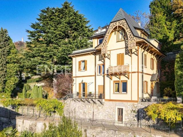 Villa Indipendente in vendita a Brunate, Como