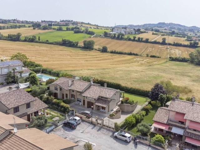 Villa Indipendente in vendita a Marche, Ancona