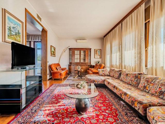 Villa Indipendente in vendita a Ponte Di Piave, Veneto