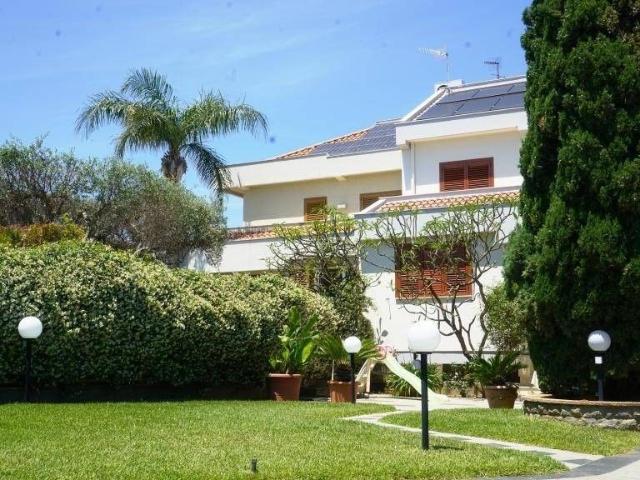 Villa Indipendente in vendita a VII Circoscrizione, Palermo