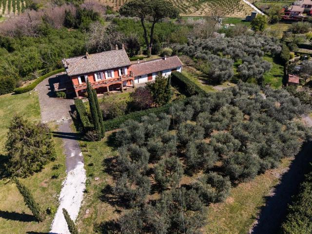Villa Indipendente in vendita a Roma Capitale, Lazio