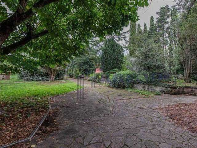 Villa Indipendente in vendita a Mostacciano, Roma Capitale