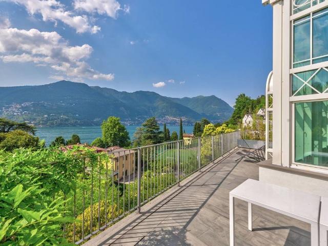 Villa Indipendente in vendita a Il Francese, Blevio