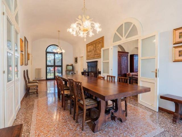 Villa Indipendente in vendita a Unione dei comuni Valli del Reno, Lavino e Samoggia, Monte San Pietro