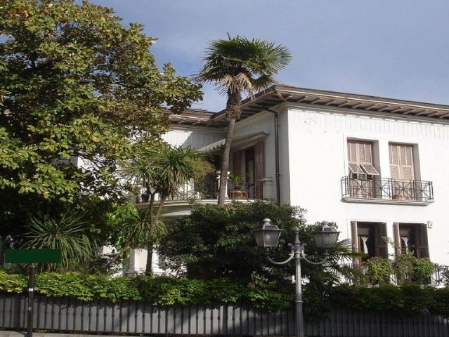 Villa Indipendente in vendita a Arziglia, Bordighera