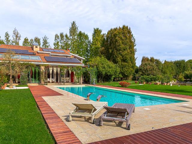 Villa Indipendente in vendita a Carrara San Giorgio, Veneto