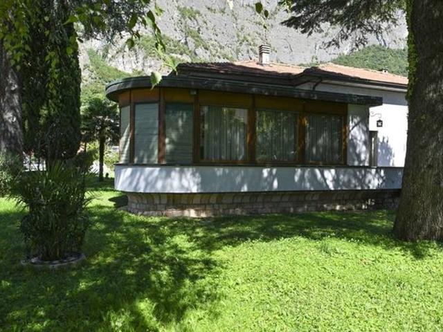 Villa Indipendente in vendita a Comunità Rotaliana-Königsberg, Mezzocorona