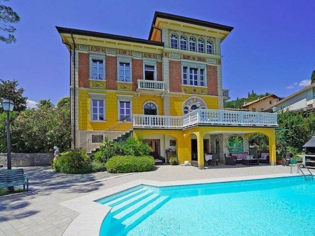 Villa Indipendente in vendita a Comunità montana della Valle Sabbia, Roè Volciano