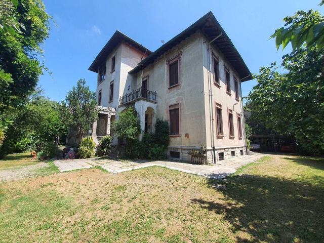Villa Indipendente in vendita a Quartiere Giorgella, Corsico