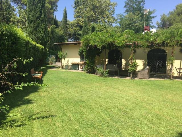 Villa Indipendente in affitto a Municipio Roma VIII, Roma Capitale