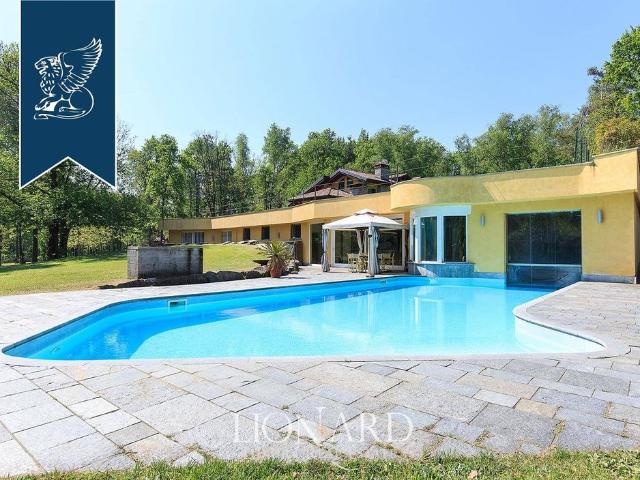 Villa Indipendente in vendita a Agrate, Agrate Conturbia