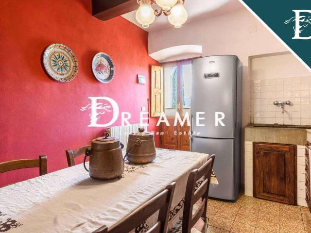 Villa Indipendente in vendita a Borgo San Lorenzo, Toscana