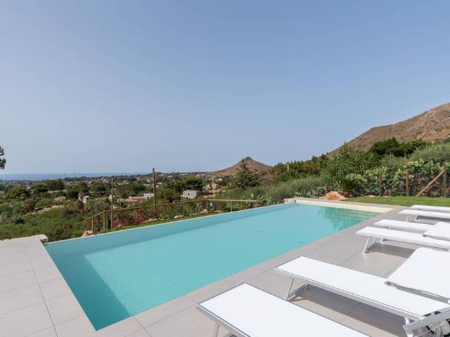 Villa Indipendente in vendita a Castellammare Del Golfo, Sicilia