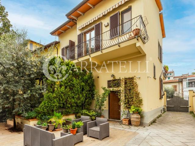 Villa Indipendente in vendita a Quartiere 1, Firenze