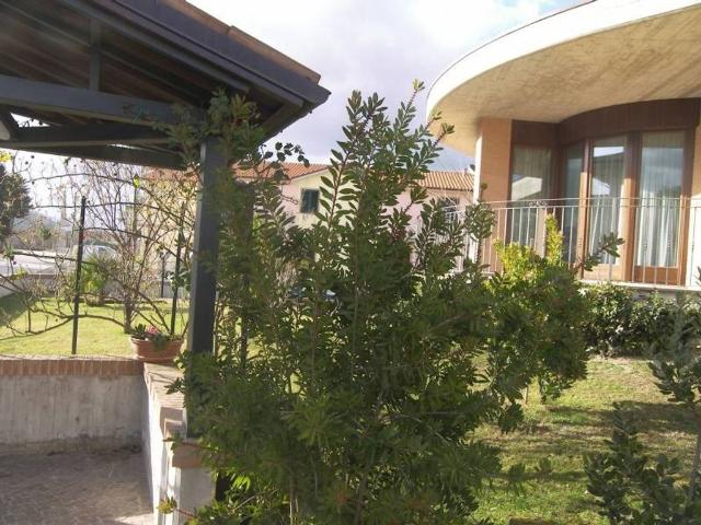 Villa Indipendente in vendita a Marche, Ancona