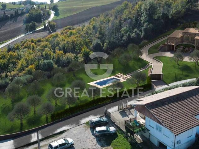 Villa Indipendente in vendita a Marche, Fermo