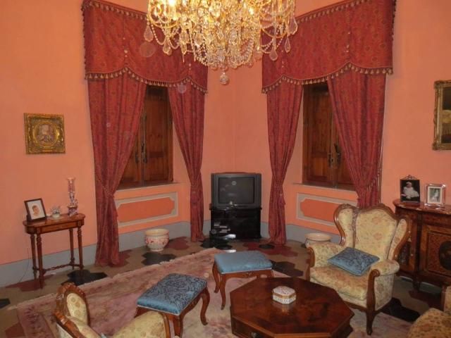 Villa Indipendente in vendita a Montevettolini, Toscana
