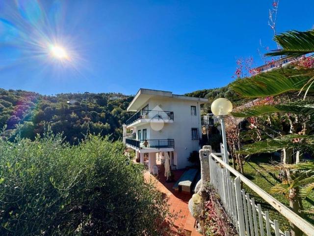 Villa Indipendente in vendita a Noli, Liguria