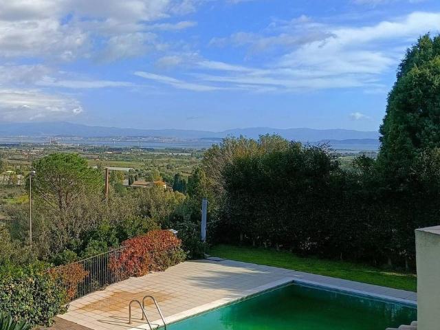Villa Indipendente in vendita a Capoterra, Sardigna/Sardegna