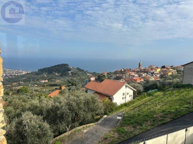 Villa Indipendente in vendita a Costarainera, Liguria