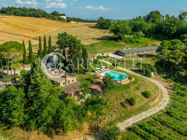 Villa Indipendente in vendita a Izzalini, Umbria