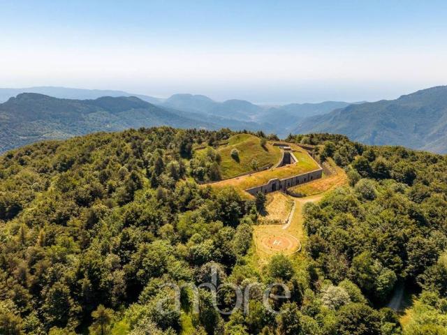 Villa Indipendente in vendita a Finale Ligure, Liguria