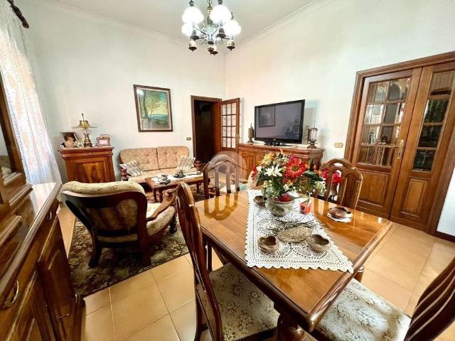Villa Indipendente in vendita a Municipio Roma VI, Roma Capitale