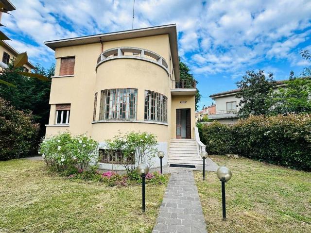 Villa Indipendente in vendita a Santo Stefano, Bologna