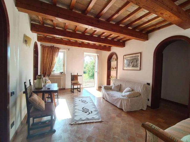 Villa Indipendente in vendita a Marche, Pesaro E Urbino