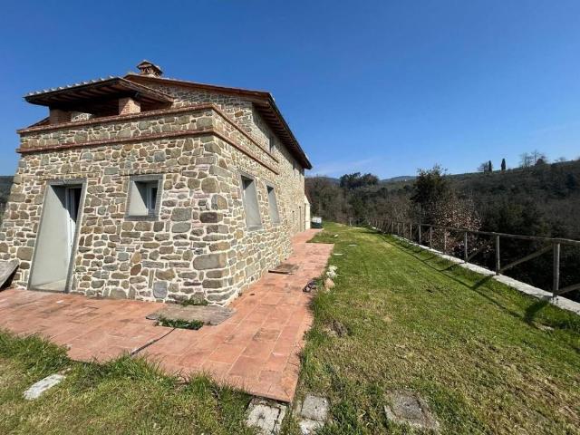 Villa Indipendente in vendita a Vitolini, Vinci