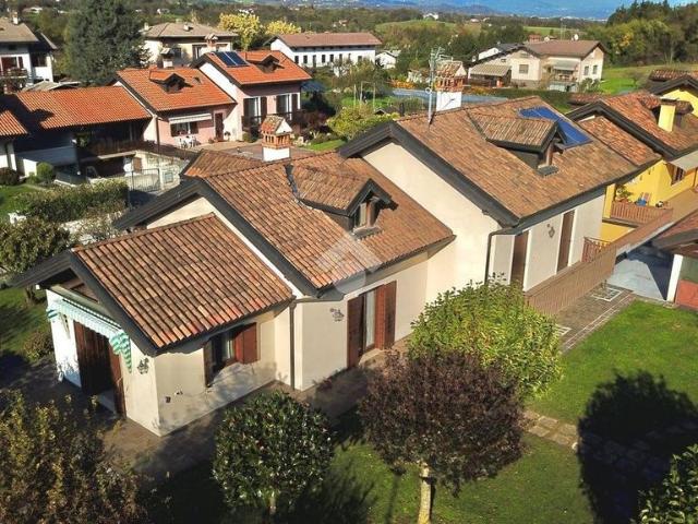 Villa Indipendente in vendita a Feltre, Veneto