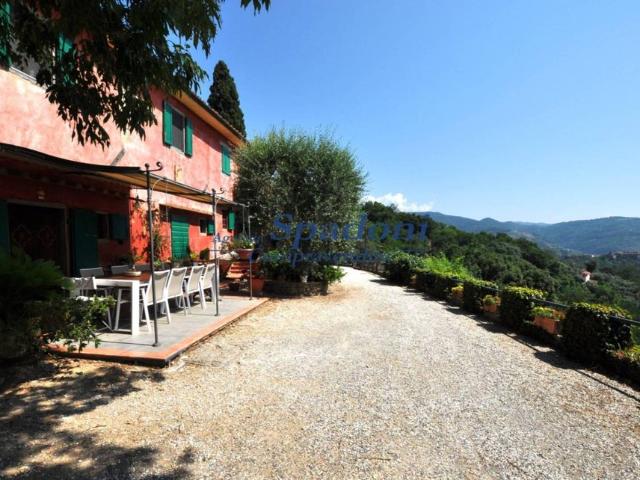 Villa Indipendente in vendita a Stignano, Buggiano
