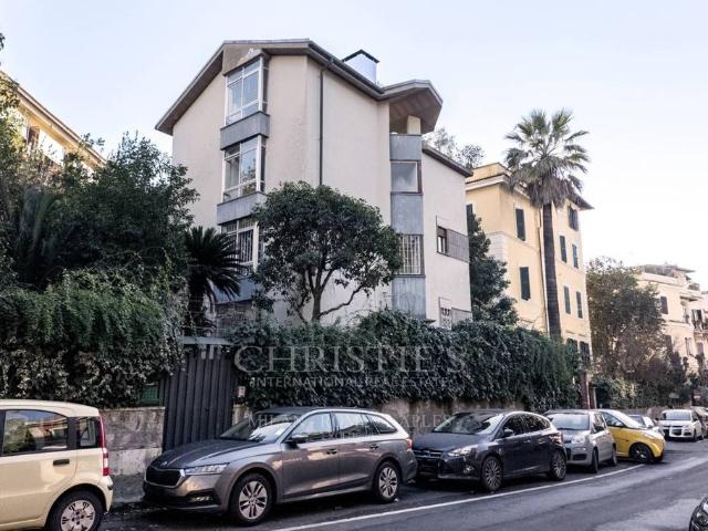 Villa Indipendente in vendita a Municipio Roma II, Roma Capitale