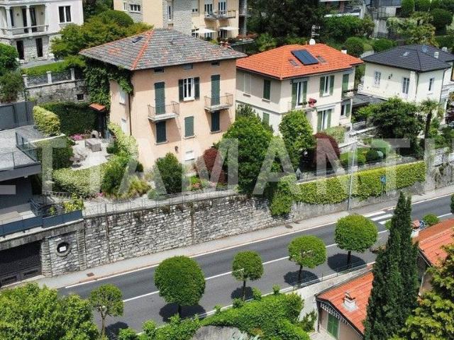 Villa Indipendente in vendita a Monte Olimpino, Como