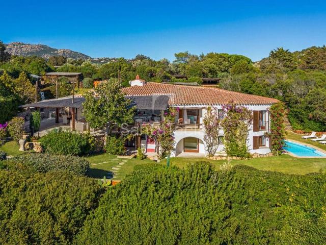 Villa Indipendente in vendita a Alzachèna/Arzachena, Capriccioli