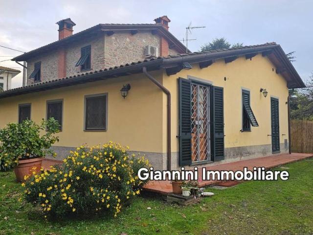 Villa Indipendente in vendita a Camigliano Santa Gemma, Capannori