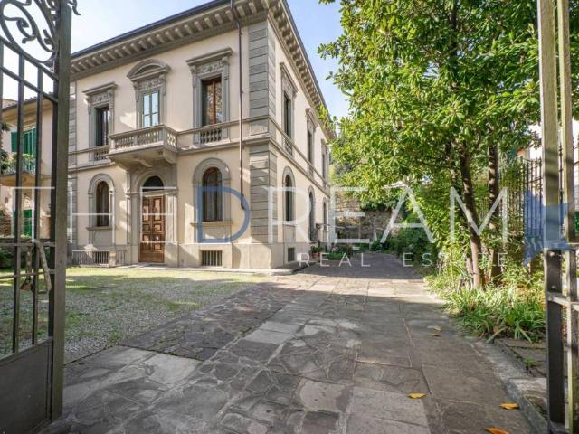 Villa Indipendente in vendita a Quartiere 1, Firenze