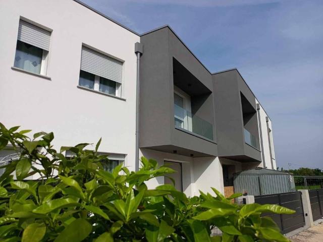 Villa Indipendente in vendita a Meolo, Veneto