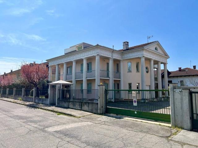 Villa Indipendente in vendita a Salsasio, Piemonte