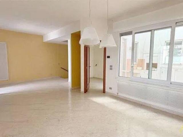 Villa Indipendente in vendita a Noicattaro, Bari